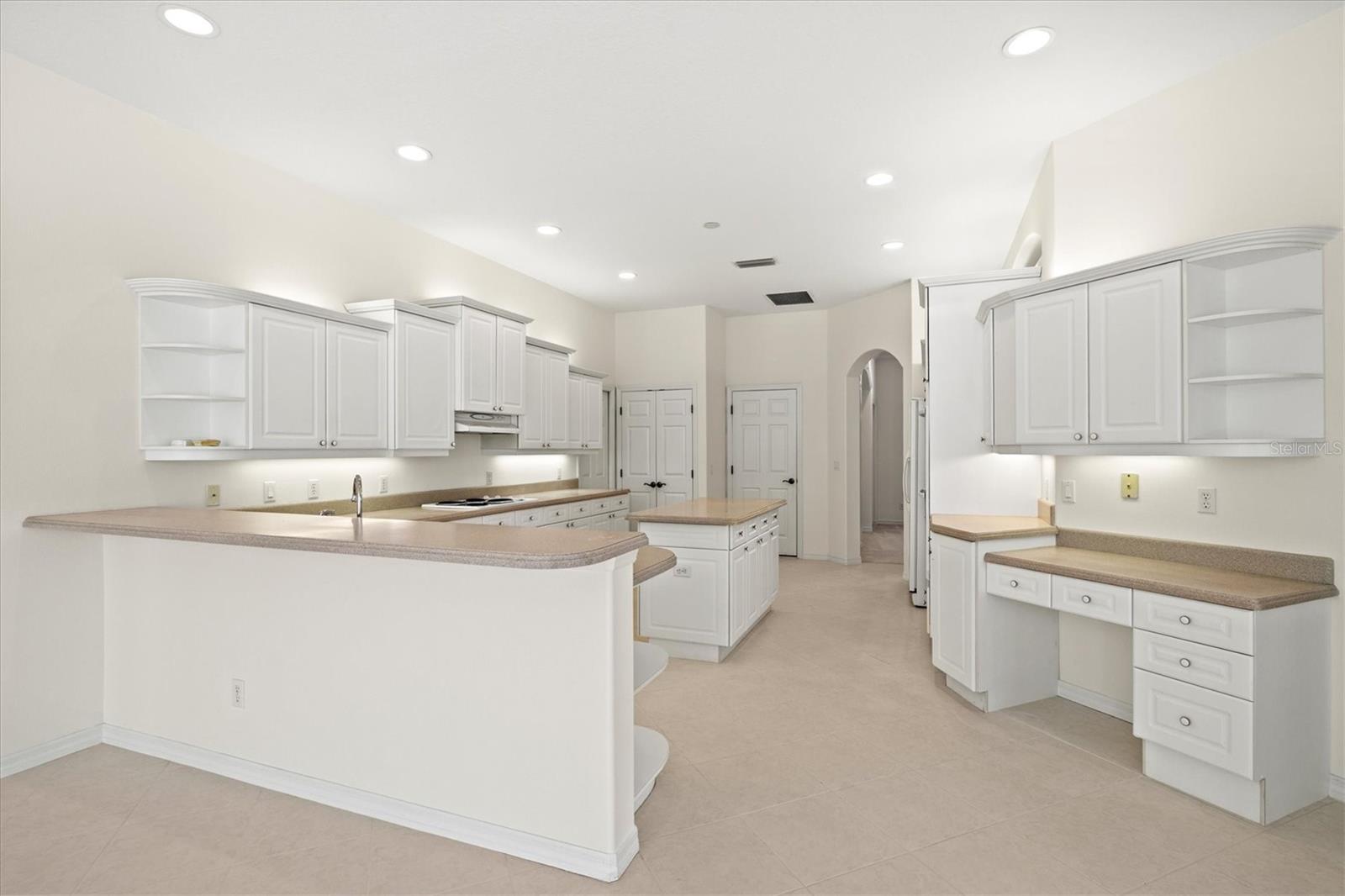 PARKWOOD LAKES PH I & II - Residential