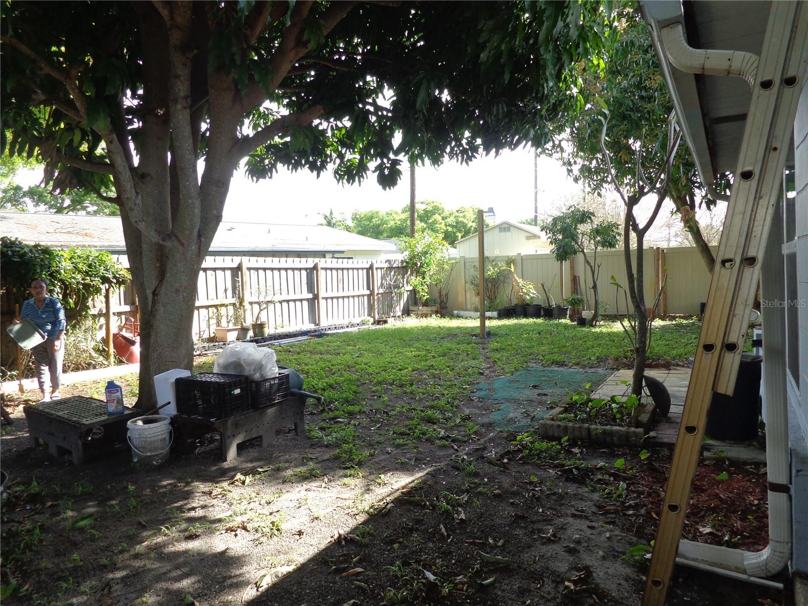 SHERYL MANOR - Residential