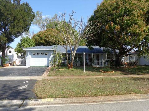 Photo of 6165 26th Avenue N, St Petersburg, FL 33710 (MLS # TB8487425)