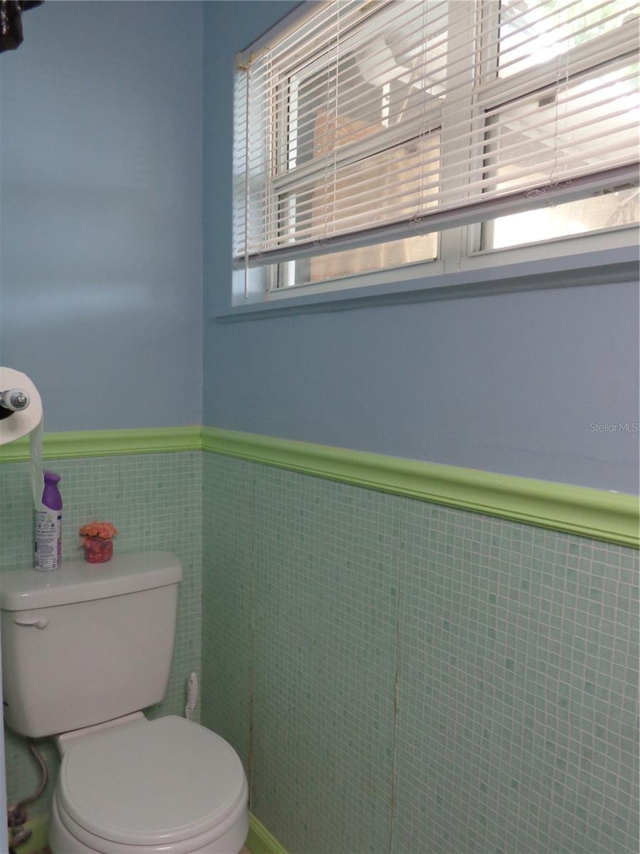 SHERYL MANOR - Residential