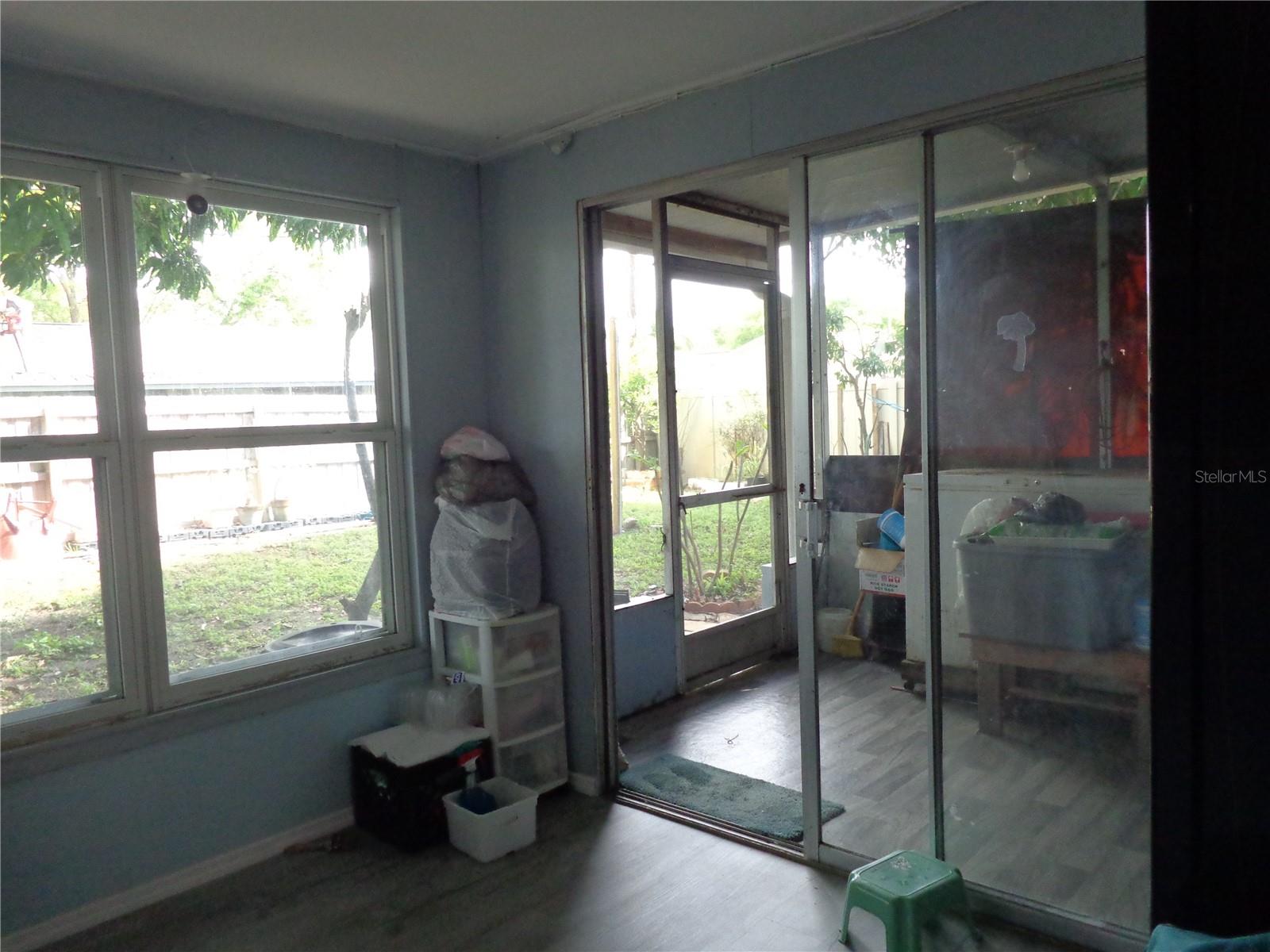 SHERYL MANOR - Residential