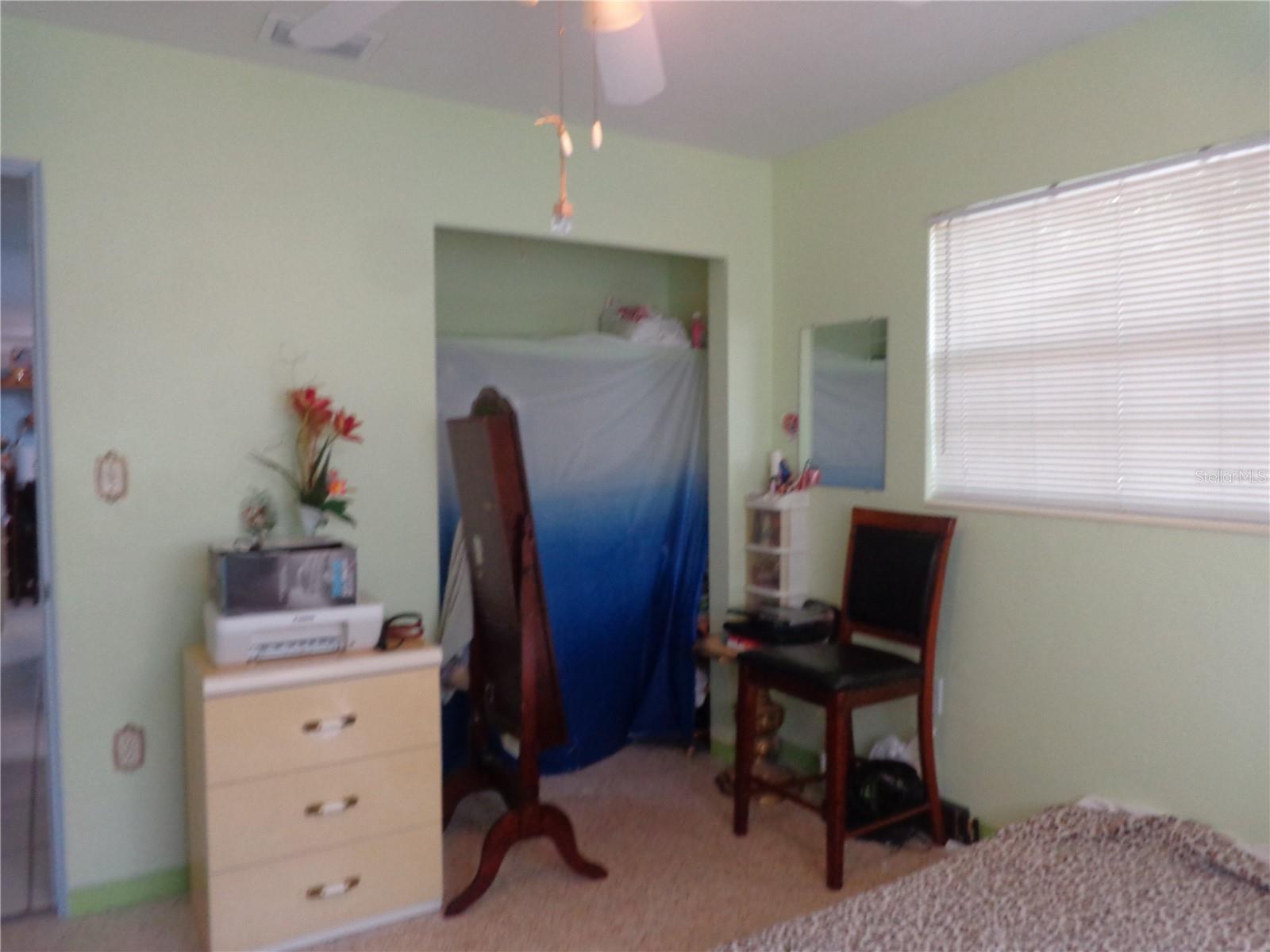 SHERYL MANOR - Residential