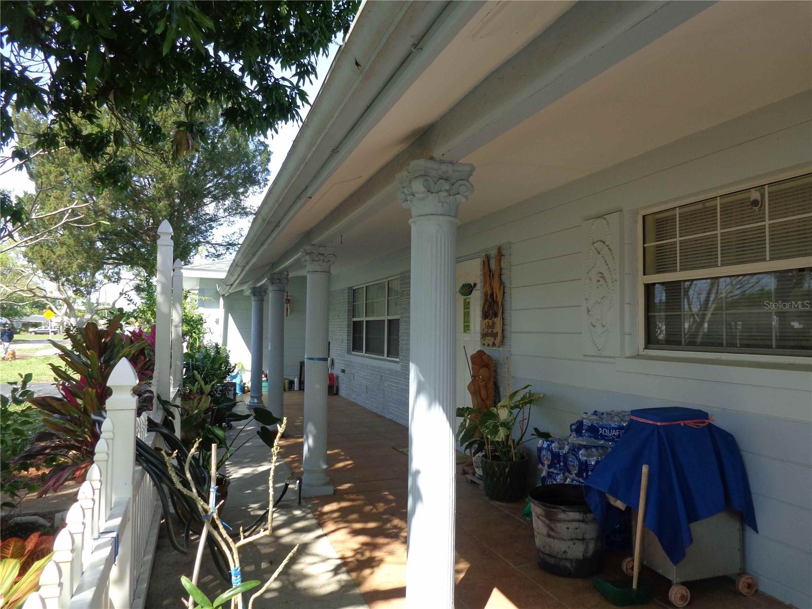 SHERYL MANOR - Residential