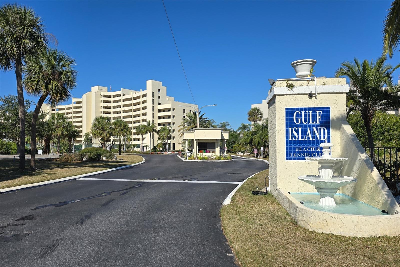 GULF ISLAND BEACH TENNIS - Residential