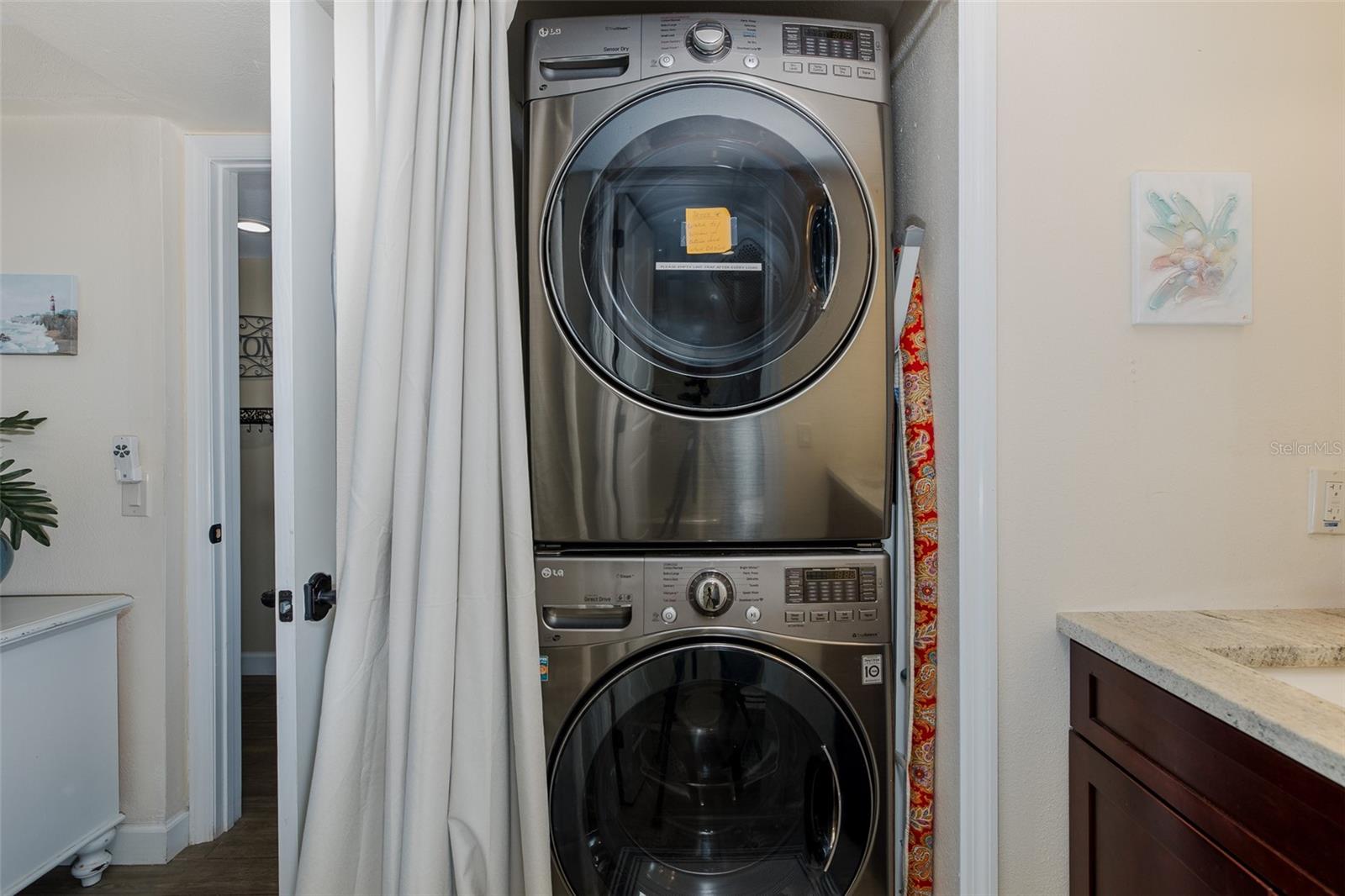 GULF ISLAND BEACH TENNIS - Residential