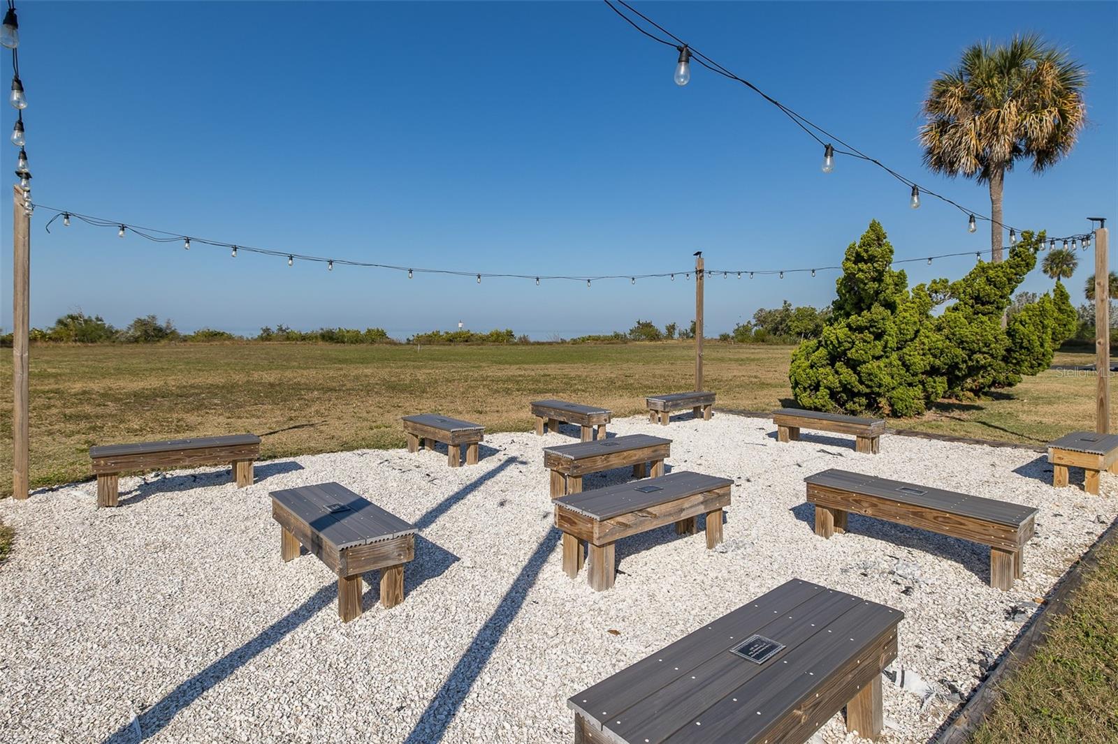 GULF ISLAND BEACH TENNIS - Residential