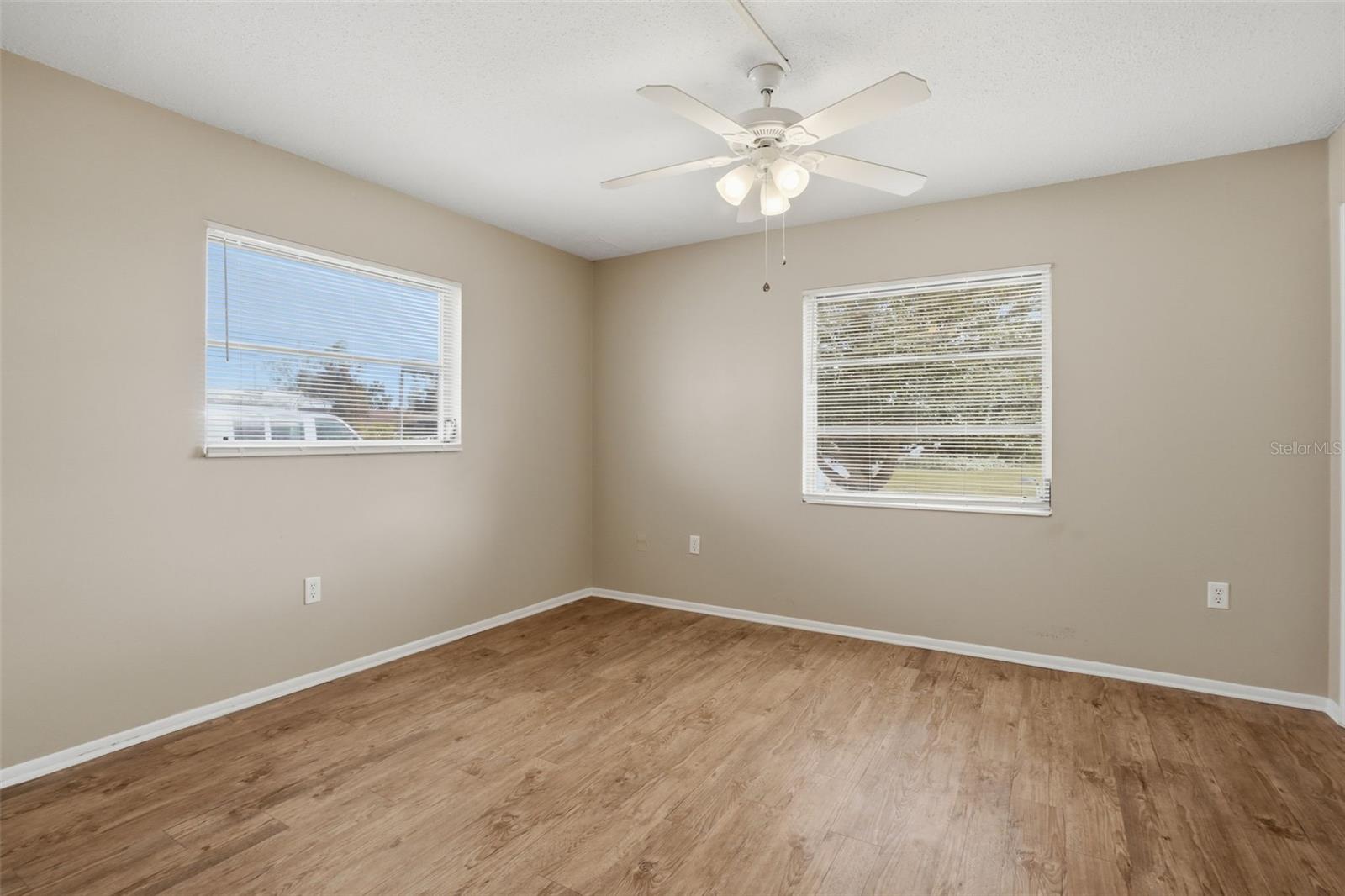 CASA DEL SOL FOURTH UNIT - Residential