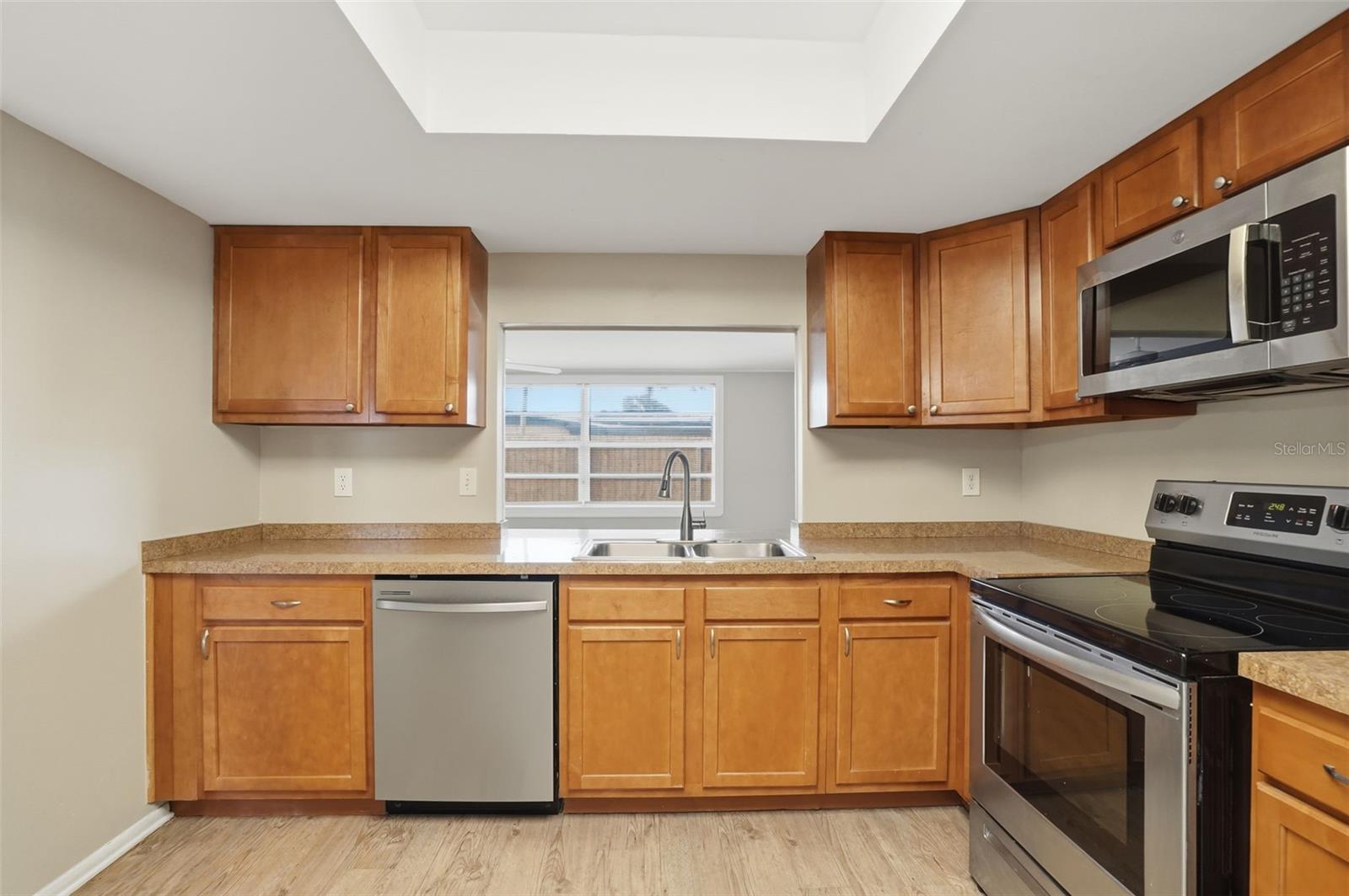 CASA DEL SOL FOURTH UNIT - Residential