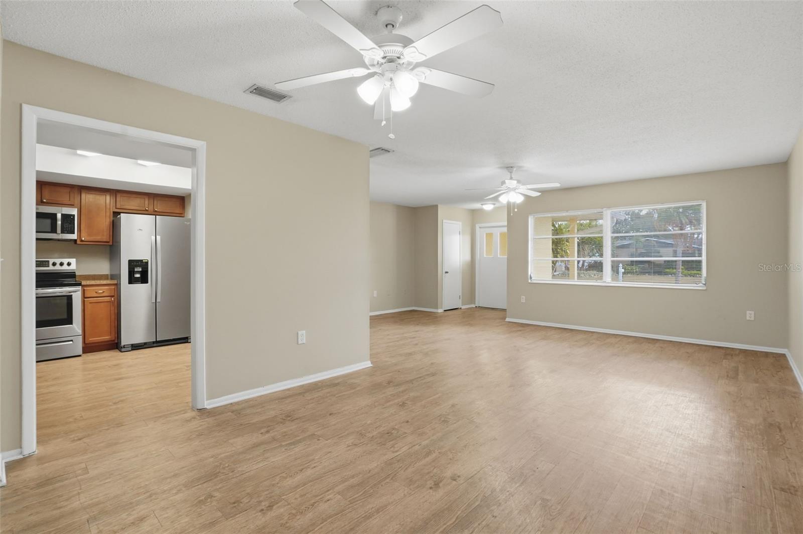 CASA DEL SOL FOURTH UNIT - Residential