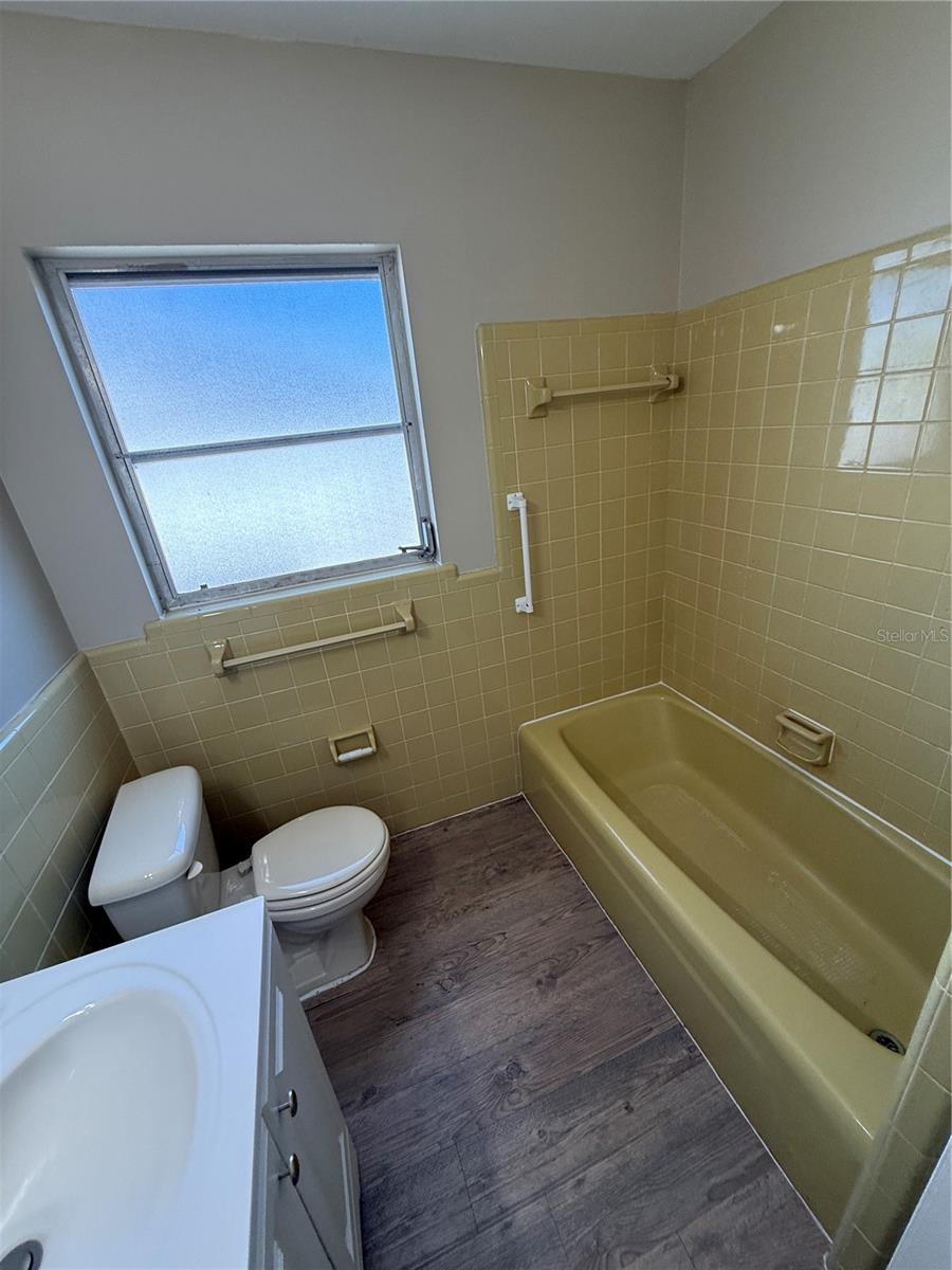 CASA DEL SOL FOURTH UNIT - Residential