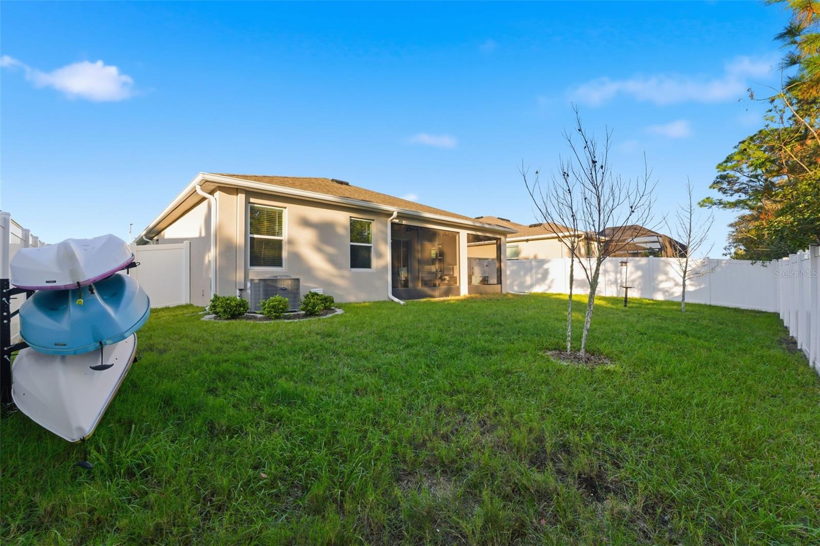 BARRINGTON/STERLING HILL UN 2 - Residential