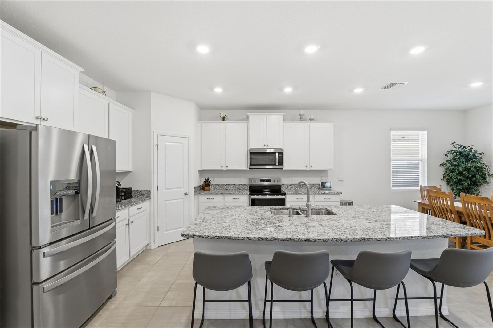 BARRINGTON/STERLING HILL UN 2 - Residential