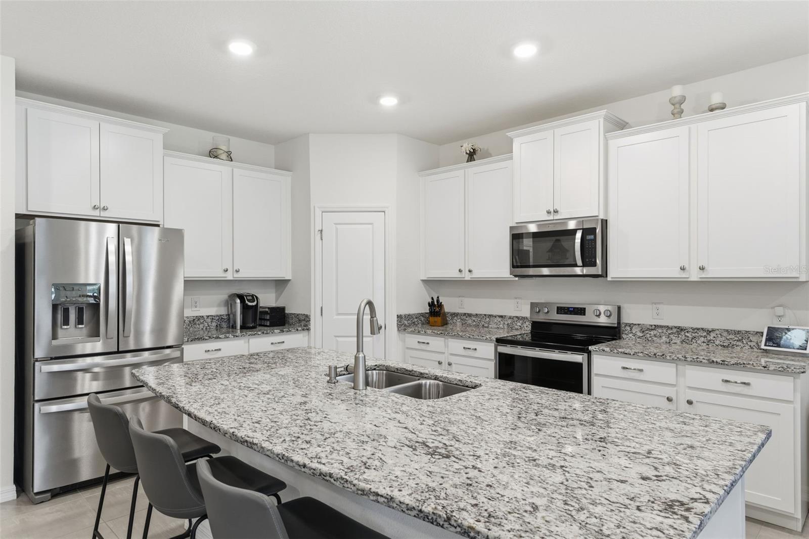 BARRINGTON/STERLING HILL UN 2 - Residential