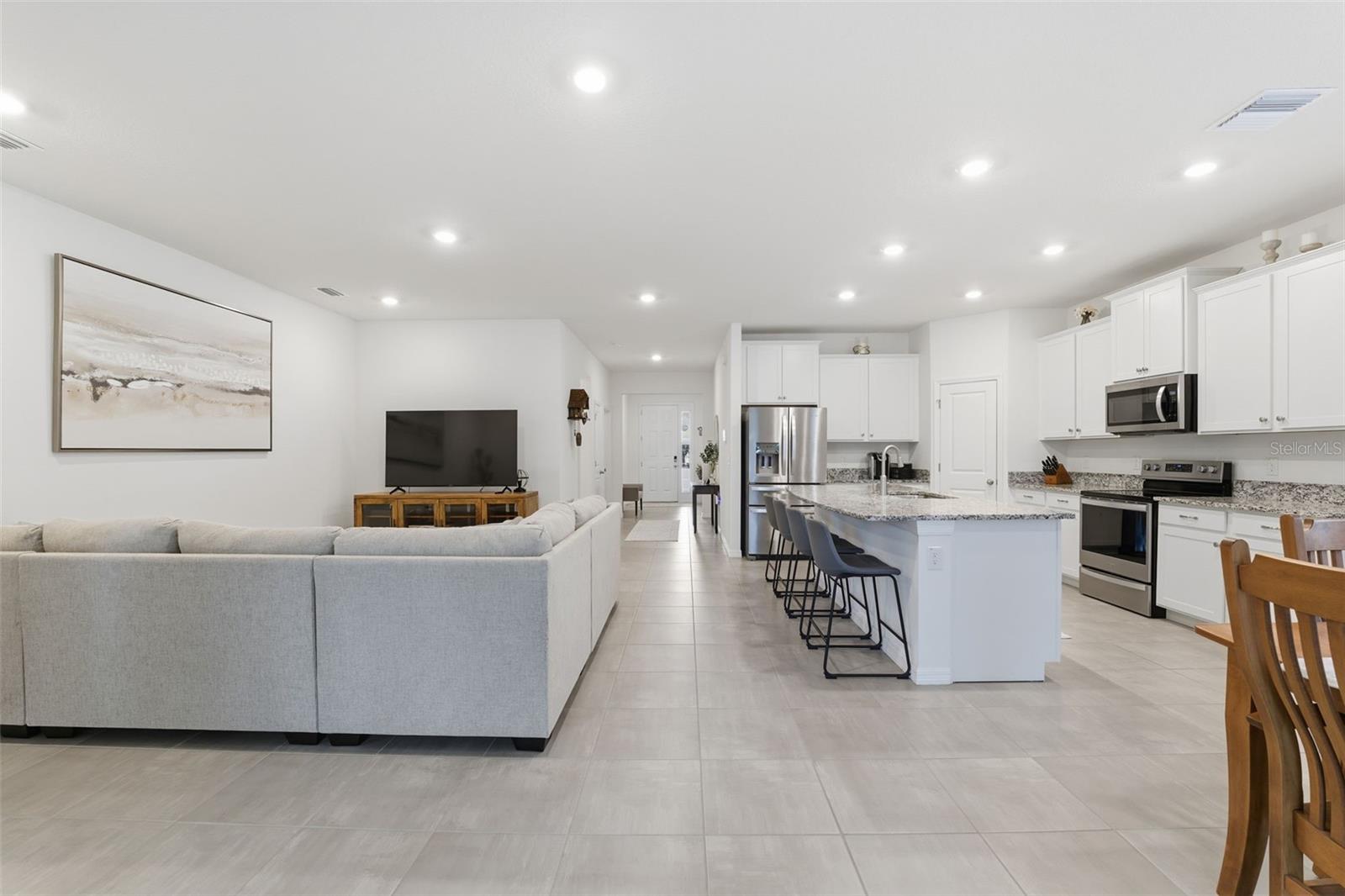 BARRINGTON/STERLING HILL UN 2 - Residential