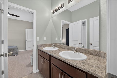 Tiny photo for 5198 NE 19th Place, Ocala, FL 34470 (MLS # OM731309)