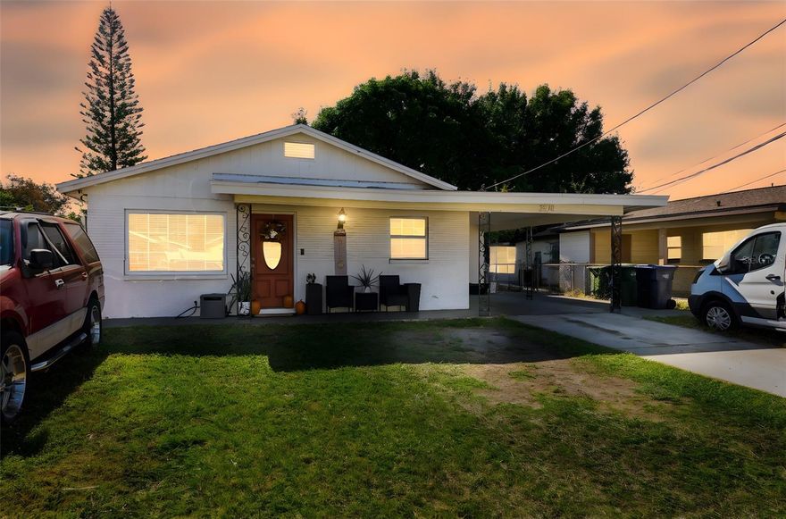 LOCATION, LOCATION, LOCATION!
Discover a great opportunity in the heart of Tampa. This move-in ready home offers incredible convenience—just minutes from Raymond James Stadium, International Plaza, the airport, major highways, dining, and shopping. The ROOF was replaced in 2023, flooring was upgraded to tile in 2016 and kitchen, and new insulation was added in 2020, giving you improved comfort and peace of mind. The main home features a spacious layout, and in the back you’ll find an additional THIRD ROOM with a bathroom, perfect for guests, extended family, or rental potentia the.back area needs a little TLC, but the possibilities are endless.
Don’t miss your chance to own a well-located property with great potential in one of Tampa’s most desirable areas!