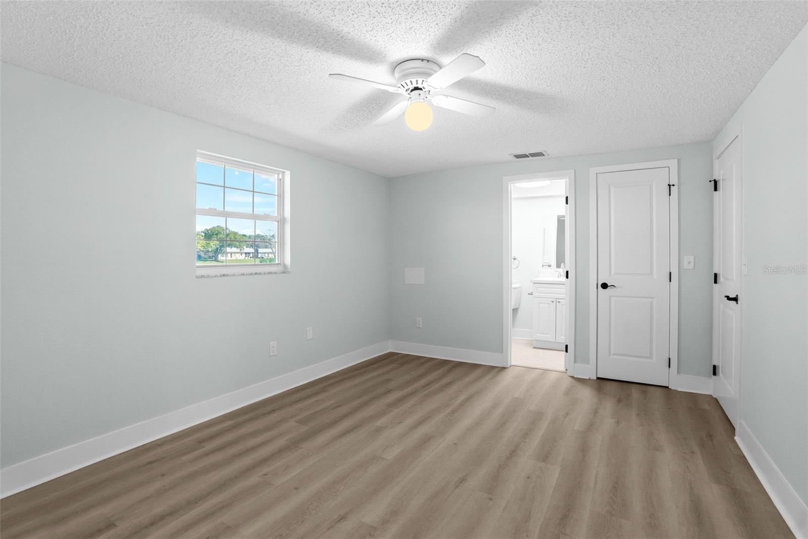 GARDENS BEACON SQUARE - Residential