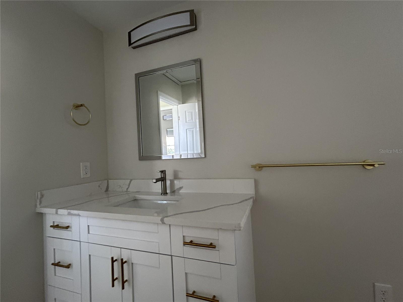 VILLAGE XX UNIT 1 OF CARROLLWO - Residential Lease