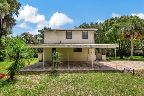 A home in DELAND