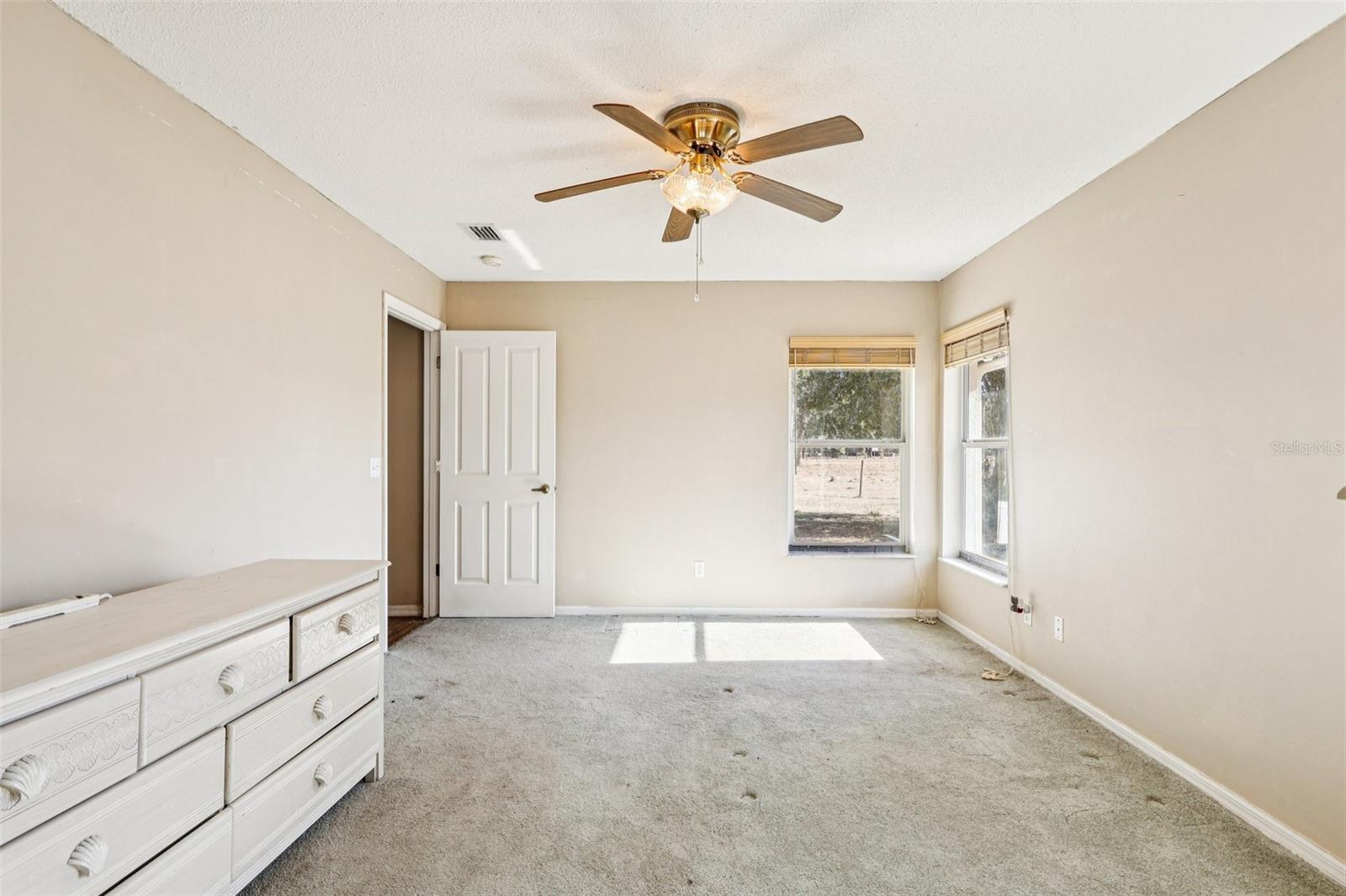 BRUSHS 03 - Residential