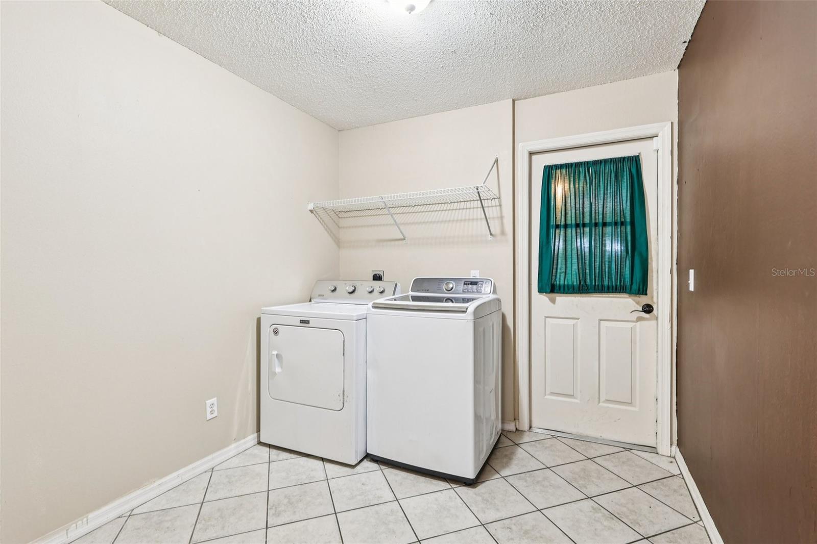 BRUSHS 03 - Residential