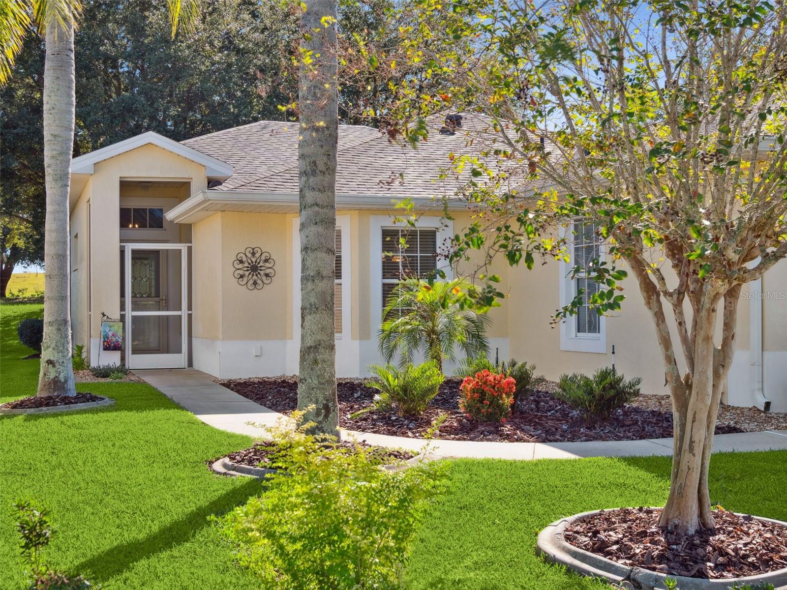 20700 QUEEN ALEXANDRA DRIVE