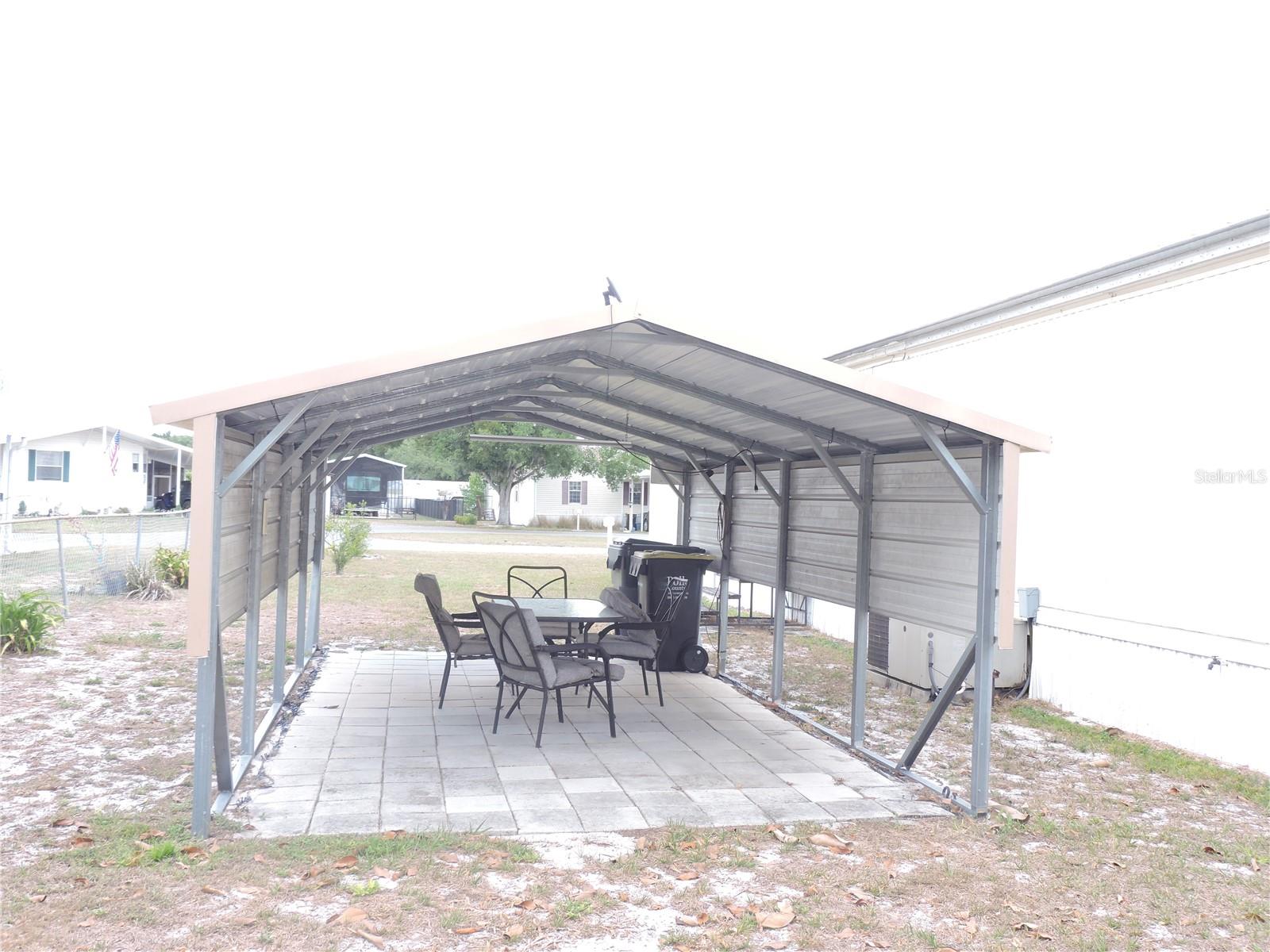 CALOOSA LAKE VILLAGE - Residential