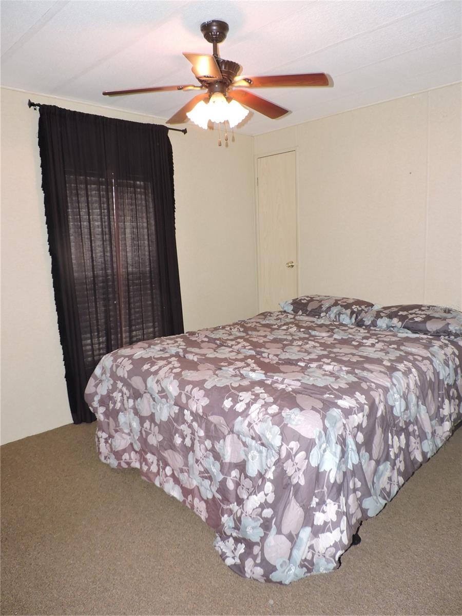 CALOOSA LAKE VILLAGE - Residential