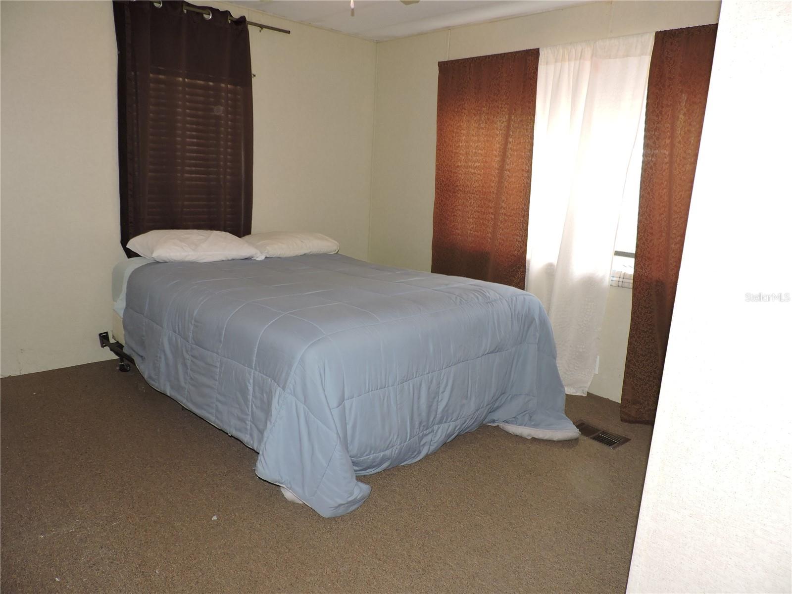 CALOOSA LAKE VILLAGE - Residential