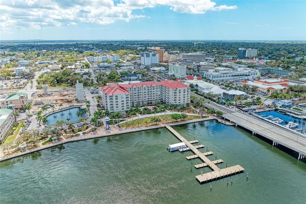 Photo of 808 3rd Avenue W #311, Bradenton, FL 34205 (MLS # A4685631)