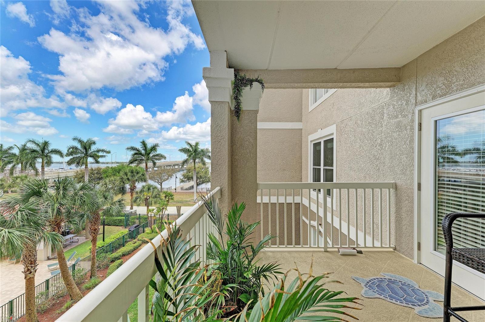 RIVER DANCE - Residential