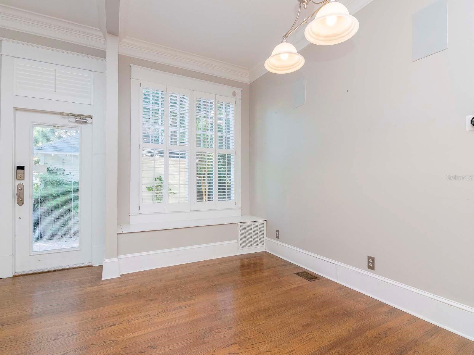 HYDE PARK WEST - Residential