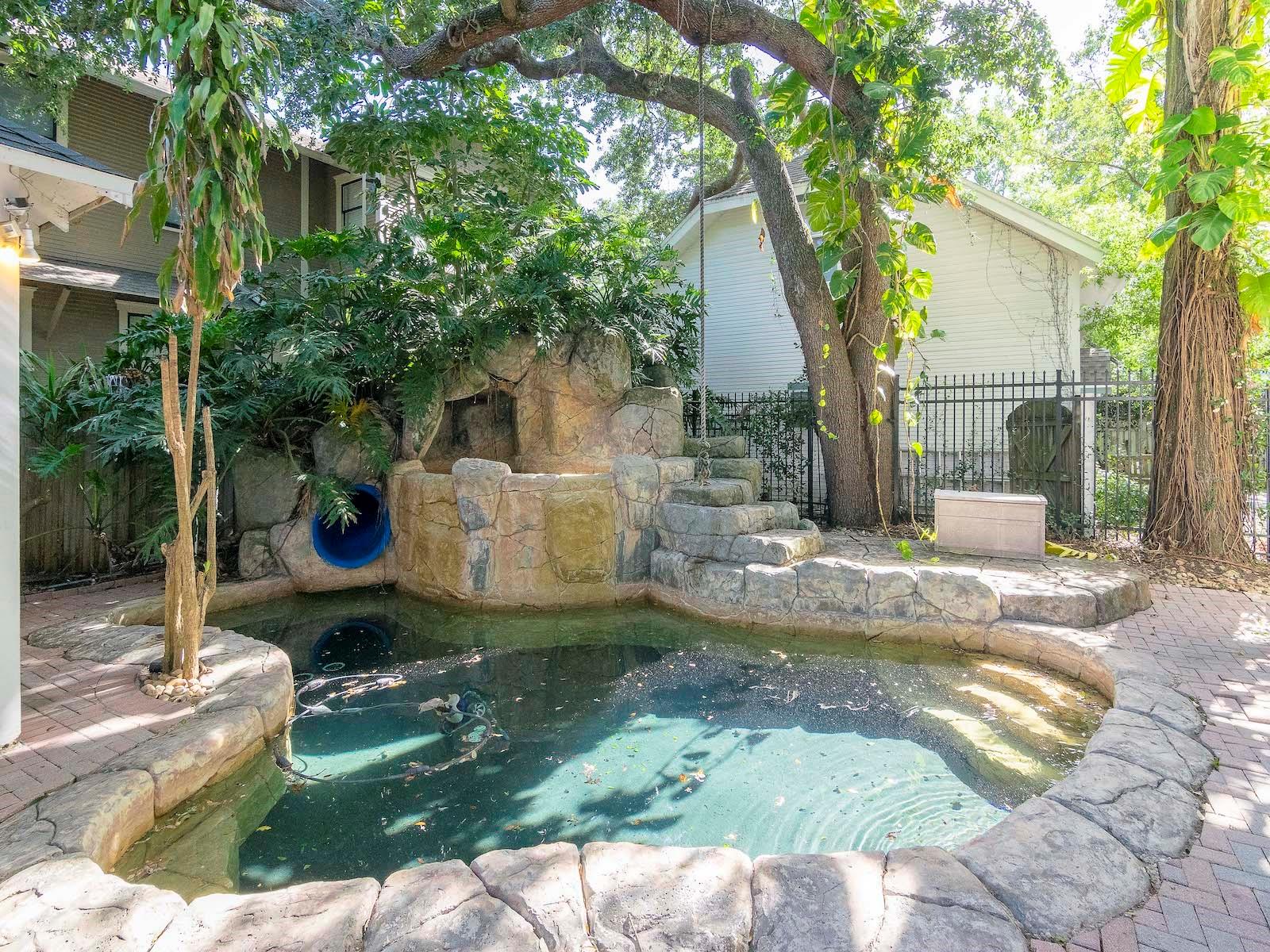 HYDE PARK WEST - Residential