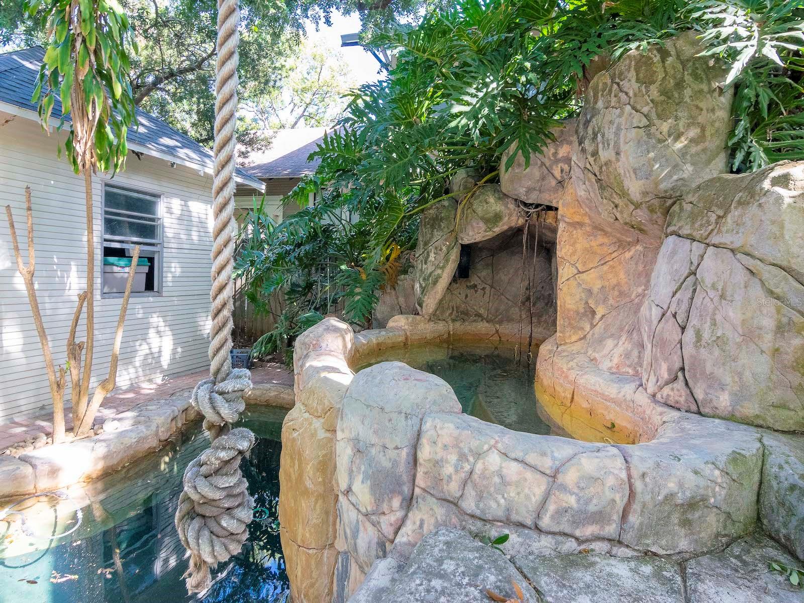 HYDE PARK WEST - Residential