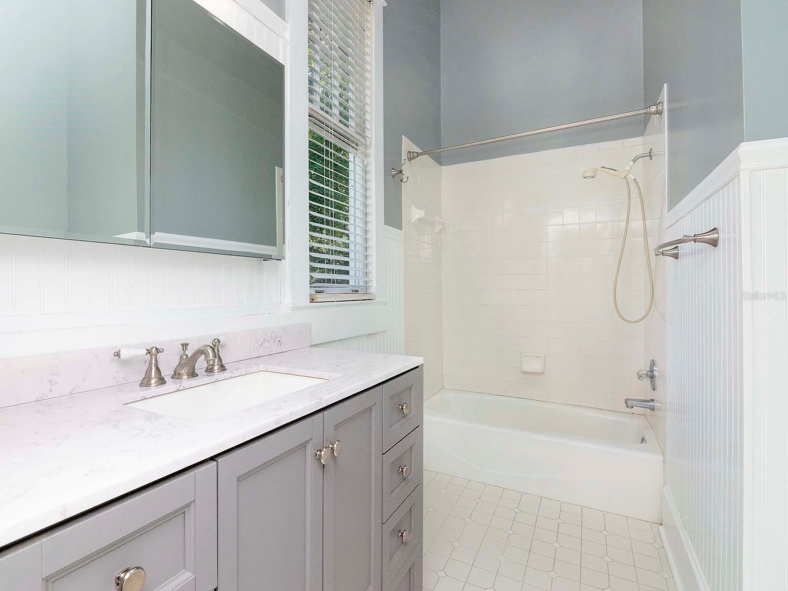 HYDE PARK WEST - Residential