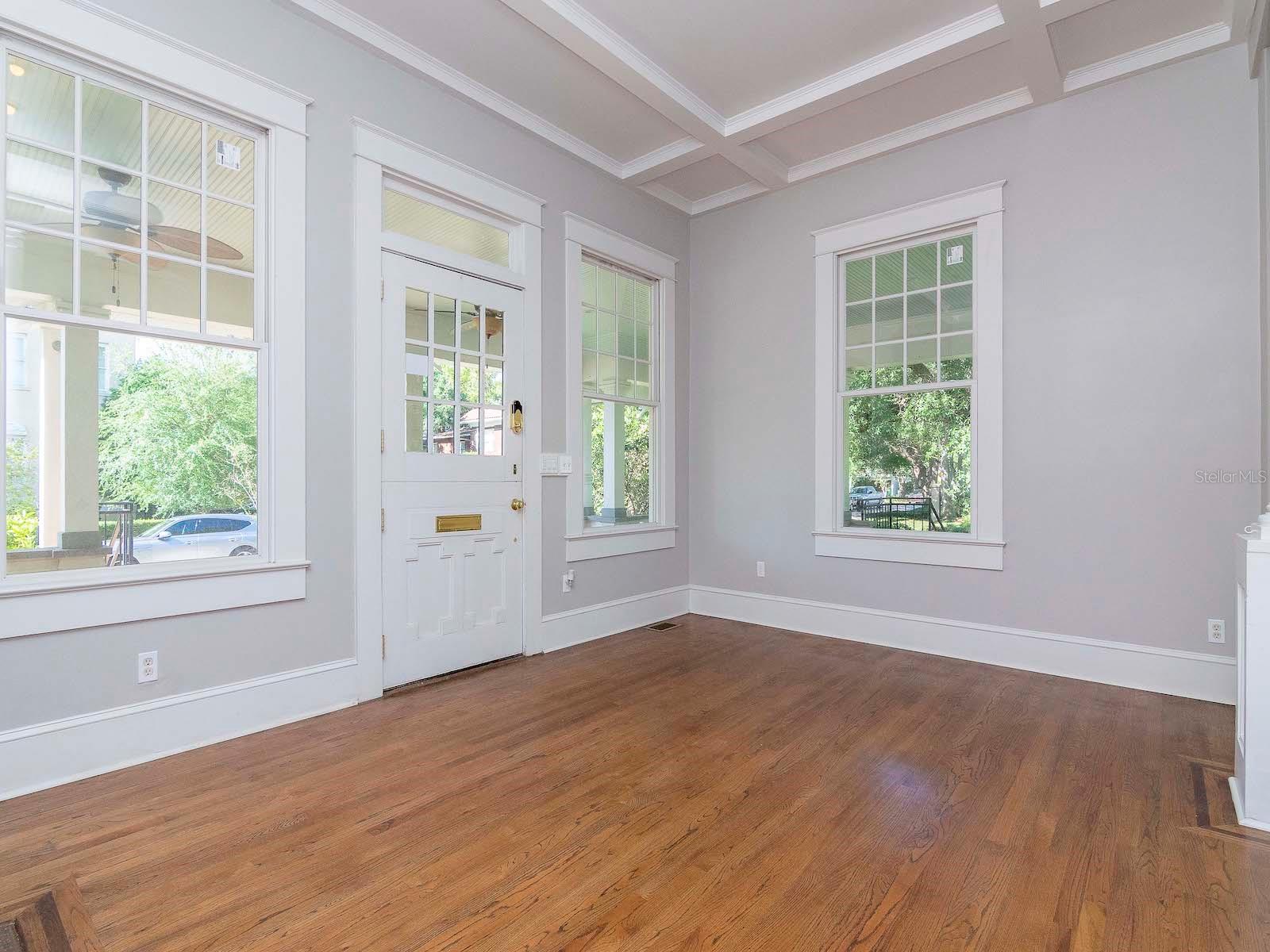 HYDE PARK WEST - Residential