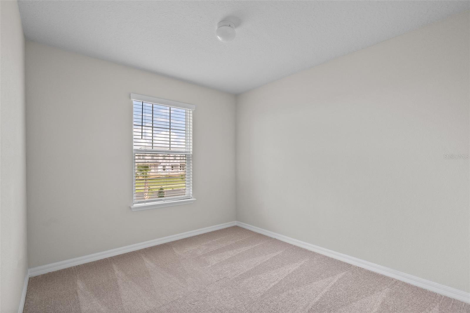 PARKSIDE TRAILS - Residential Lease