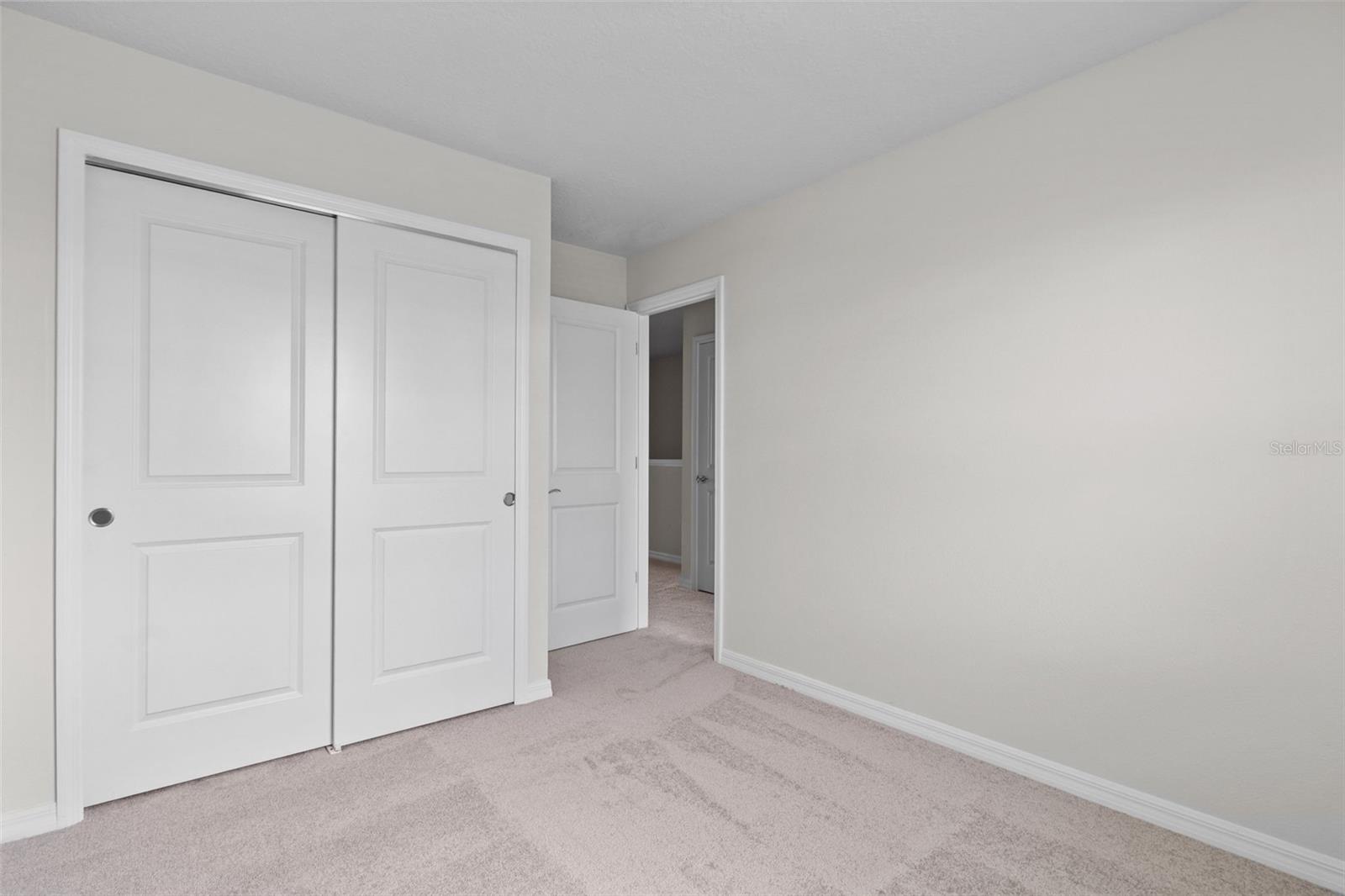 PARKSIDE TRAILS - Residential Lease