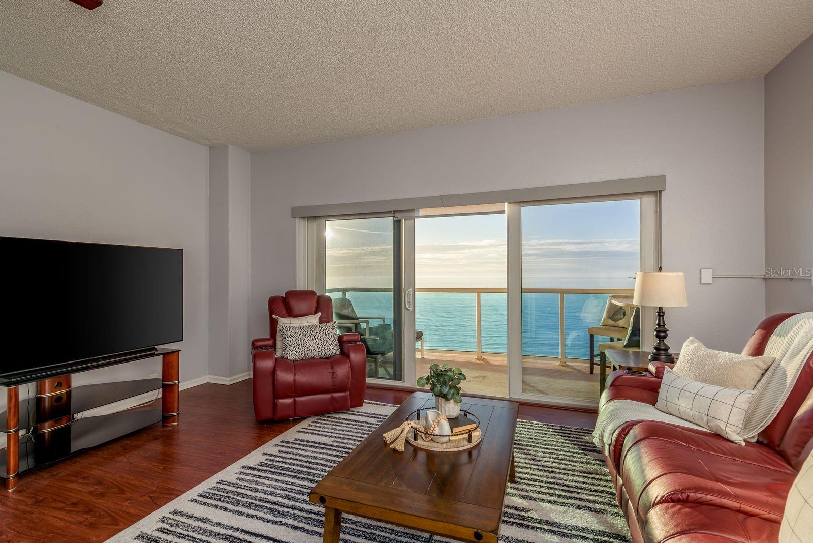 880 MANDALAY AVENUE C809