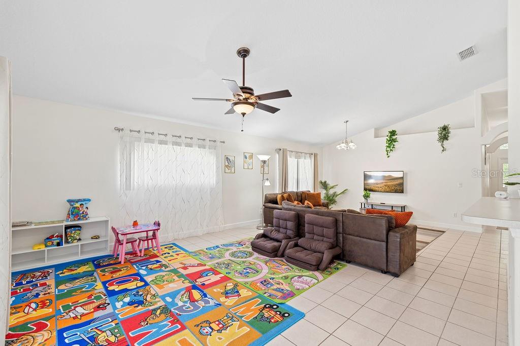 WEST STONEBRIDGE - Residential