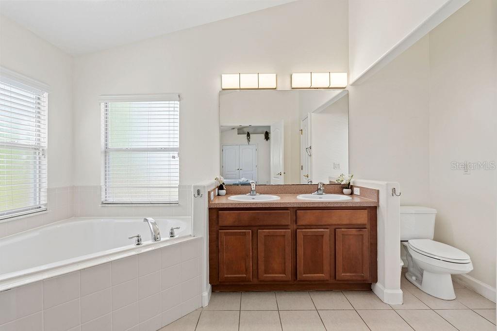WEST STONEBRIDGE - Residential