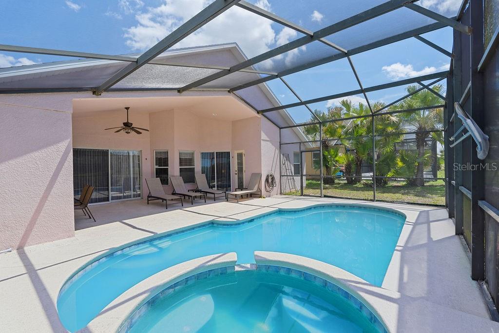WEST STONEBRIDGE - Residential
