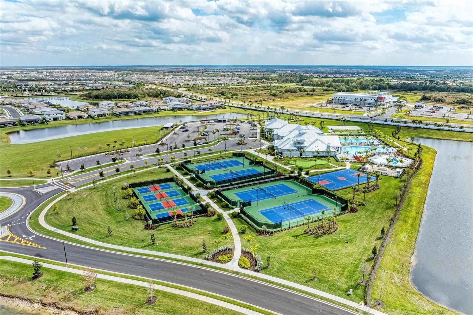 LORRAINE LAKES PH IIA - Residential Lease