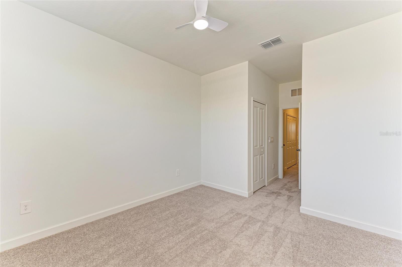 LORRAINE LAKES PH IIA - Residential Lease