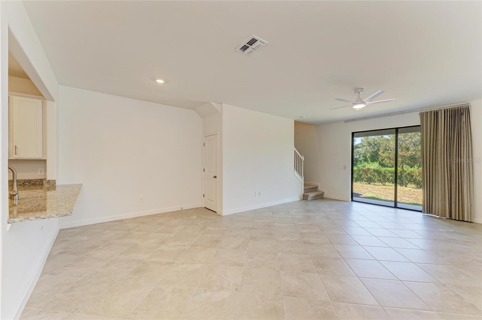 LORRAINE LAKES PH IIA - Residential Lease