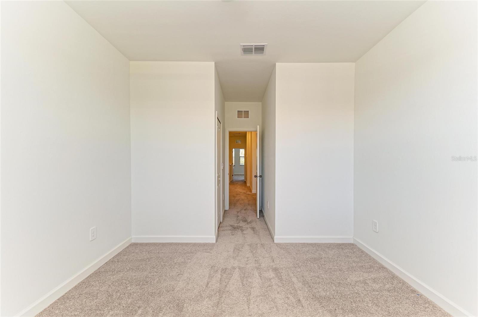 LORRAINE LAKES PH IIA - Residential Lease