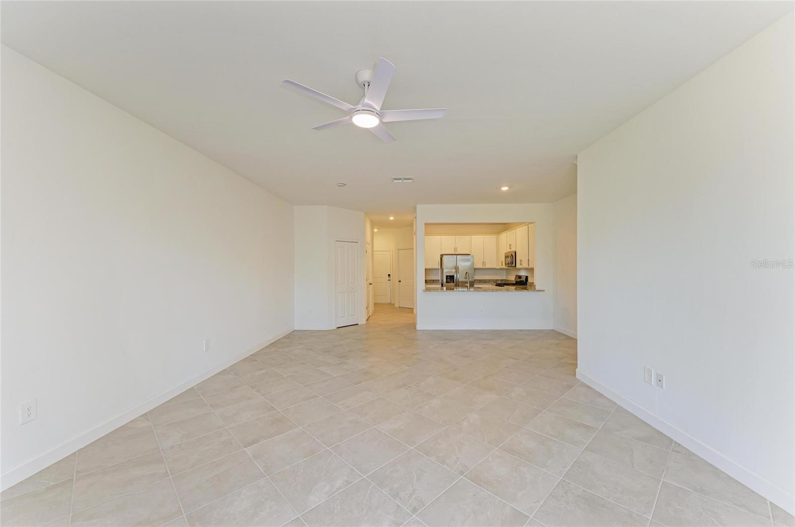 LORRAINE LAKES PH IIA - Residential Lease