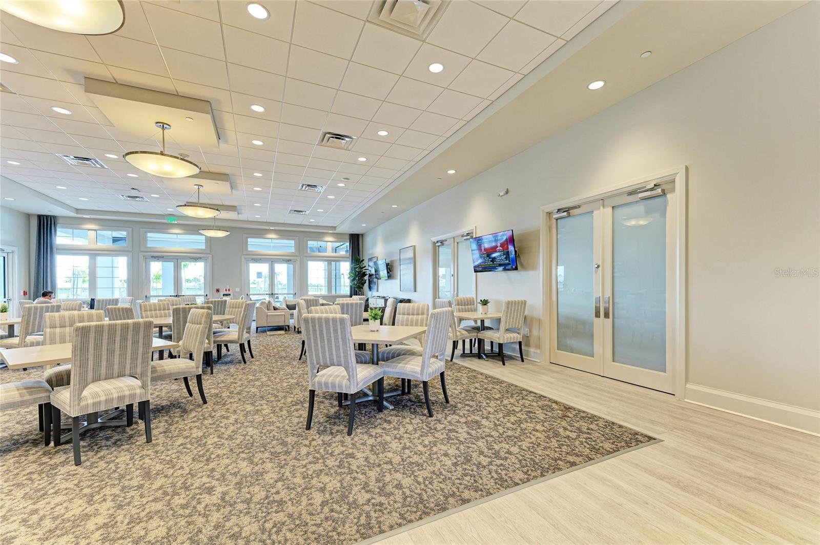 LORRAINE LAKES PH IIA - Residential Lease