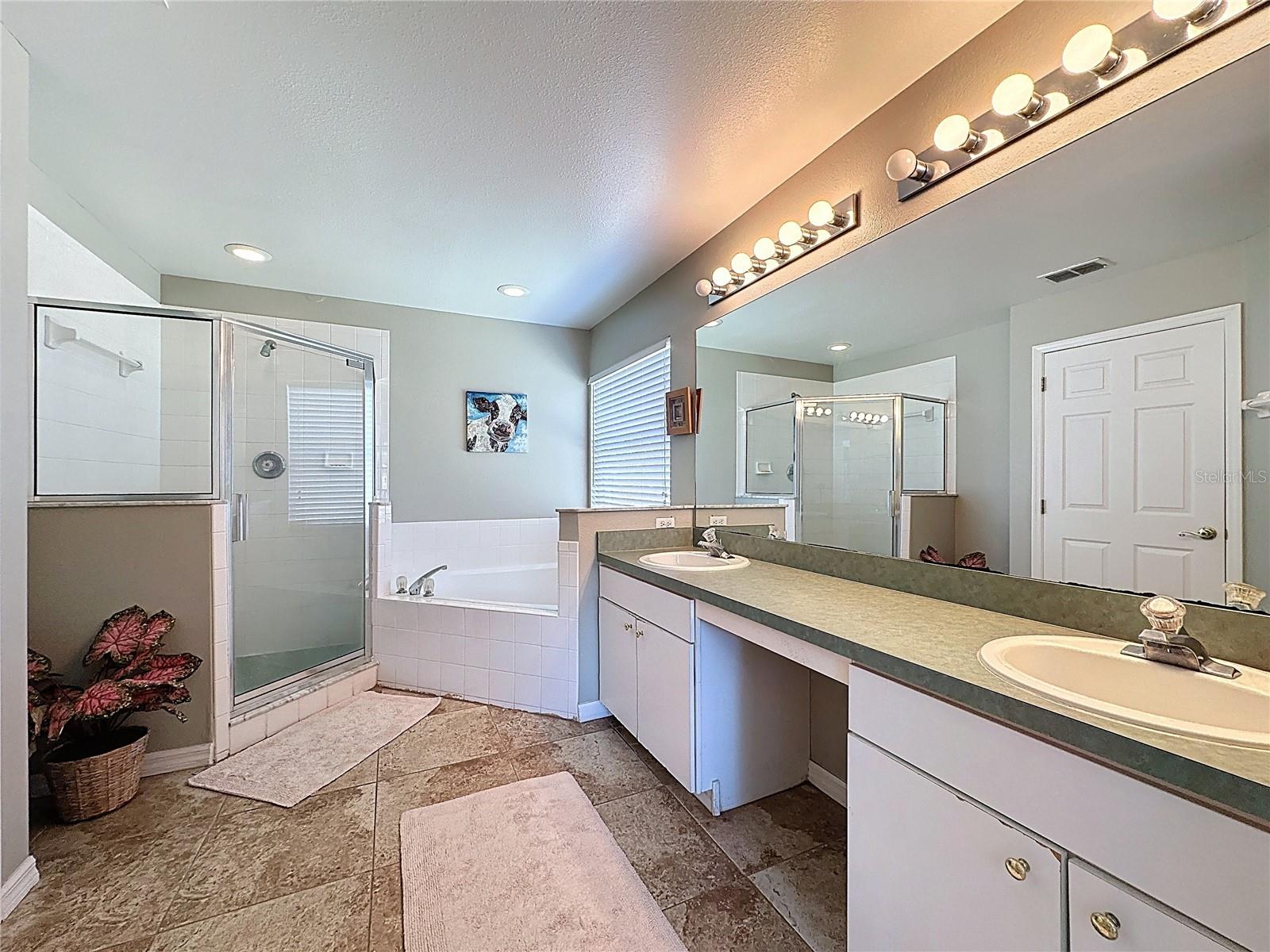 CARIBBEAN COVE/SOUTHERN DUNES - Residential