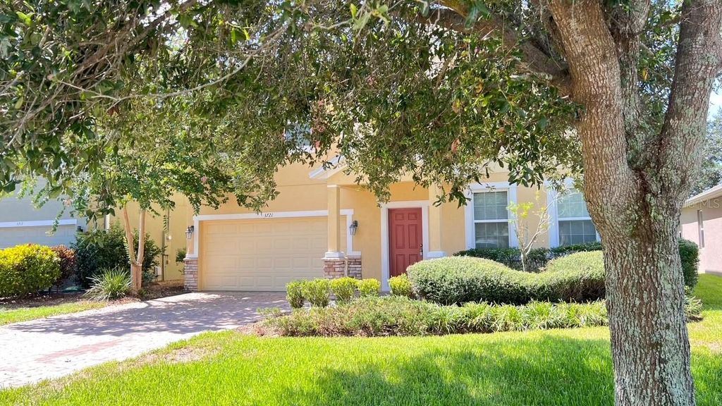 Photo of 3721 Maidencain Street, Clermont, FL 34714 (MLS # S5132167)